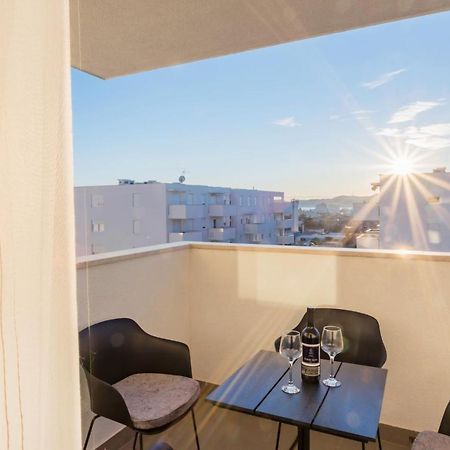 Apartment Ruby 扎达尔 外观 照片